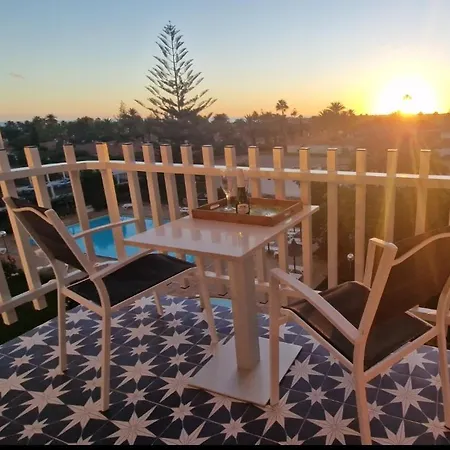 Apartment Sunset *